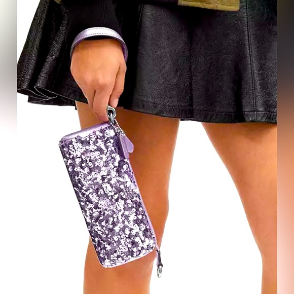 Limited edition Coach mini bag - Picture 7 of 8